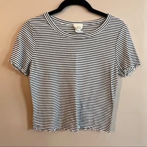 ‼️FINAL PRICE‼️ EUC Caution To The Wind T-shirt